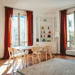Sublime Appartement 4 Chambres Arc De Triomphe